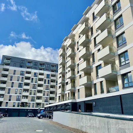 Komfortowy Z Balkonem 'platany' Apartament Kołobrzeg