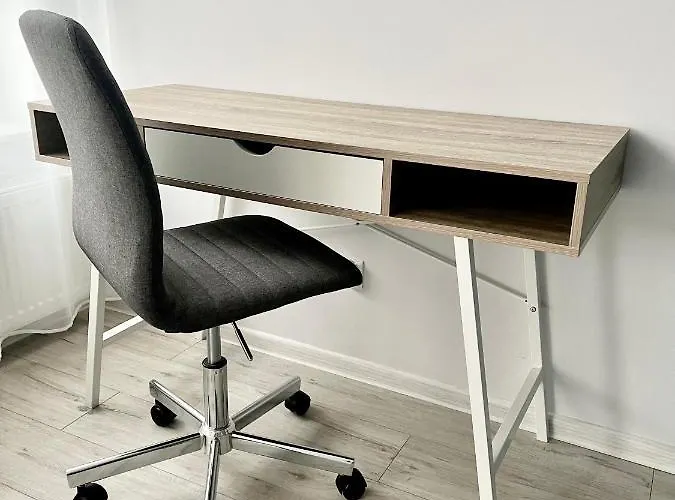 Апартаменти Komfortowy Z Balkonem 'platany' *